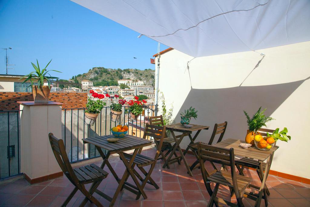 Casa Mediterraneo Таорміна Екстер'єр фото